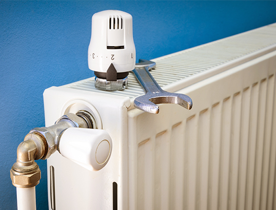 Comment installer un robinet thermostatique de radiateur